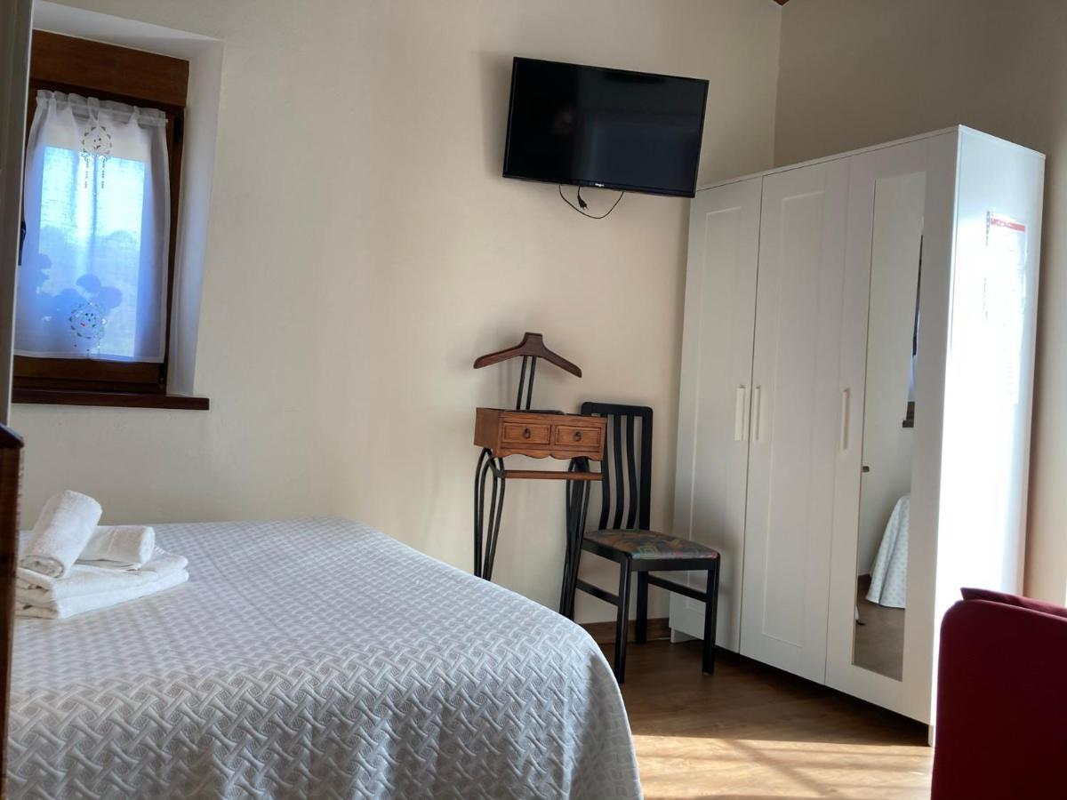 Casa Elena Cangas De Onis Con Wifi Y Parking Gratuito Kültér fotó